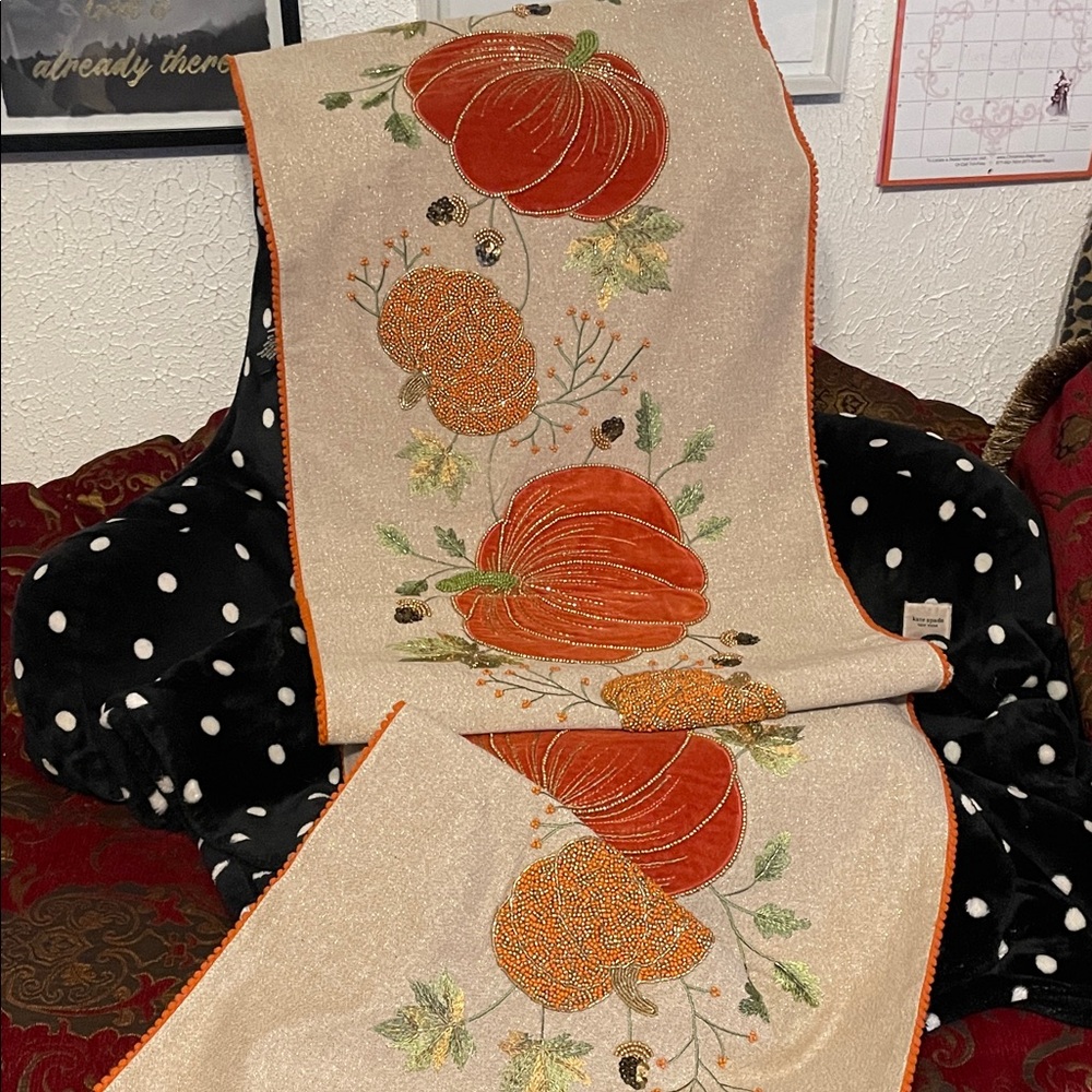 72” Embroidered Pumpkin Table Runner NWOT